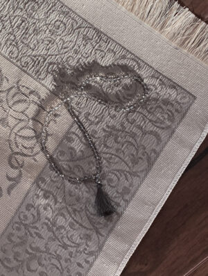 praying-matt-grey-giftset-lifestyle