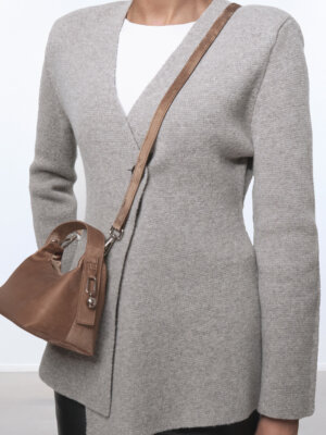 model-jood-brown-bag-shots1