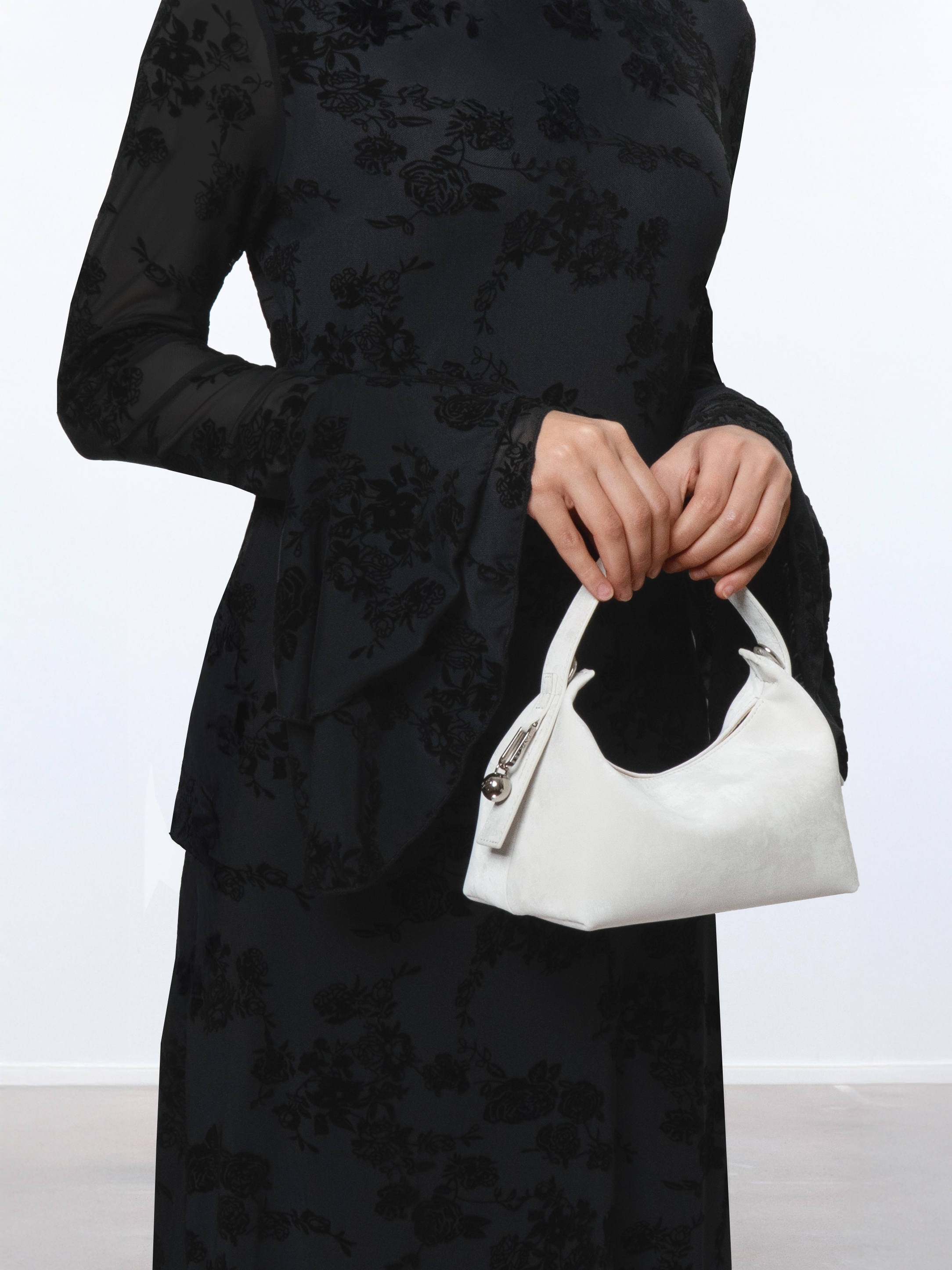 model-jood-white-bag-shots2